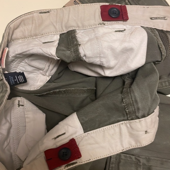 GAP SWEATER AND SHORTS BOYS - Picture 6 of 7